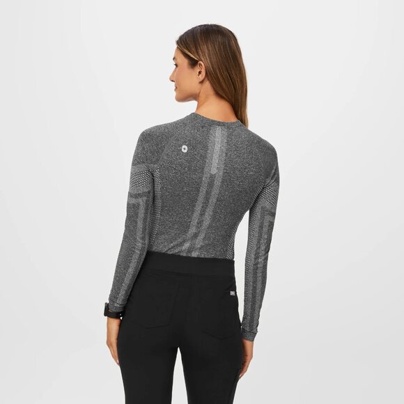 Figs Salta Seamless Longsleeve Underscrub in Graphite, Size Large - Picture 4 of 8